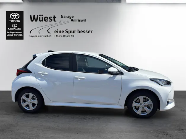 Toyota Yaris 1.5 VVT-i HSD Trend