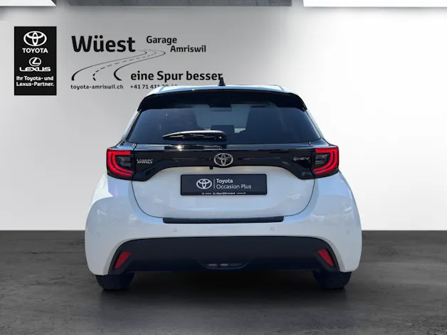 Toyota Yaris 1.5 VVT-i HSD Trend