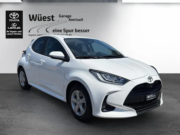 Toyota Yaris 1.5 VVT-i HSD Trend