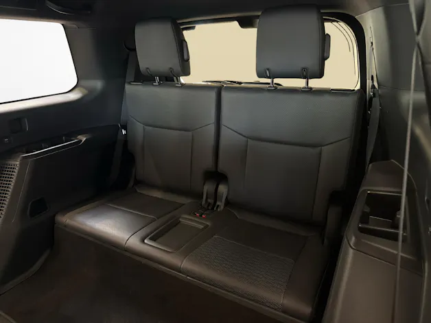 Toyota Land Cruiser 2.8 D 48V Invincible AWD