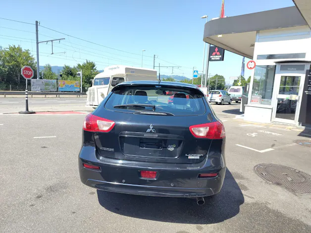 Mitsubishi Lancer Sportback 1.8 MIVEC Style CVT