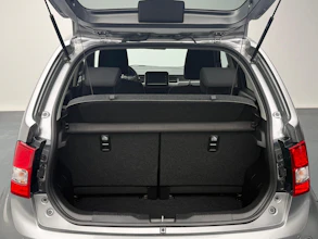 https://vehicle.imgix.net/4363713/b1658d5b-3687-4edb-9fd8-d07cc938be7e.jpg