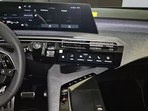 PEUGEOT 5008 1.2 Hybrid GT Exclusive