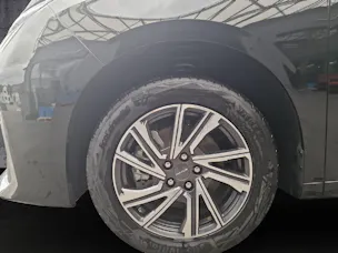 Maxus Mifa 9 Luxury 8P