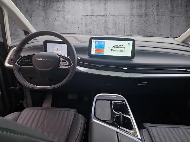 Maxus Mifa 9 Luxury 8P