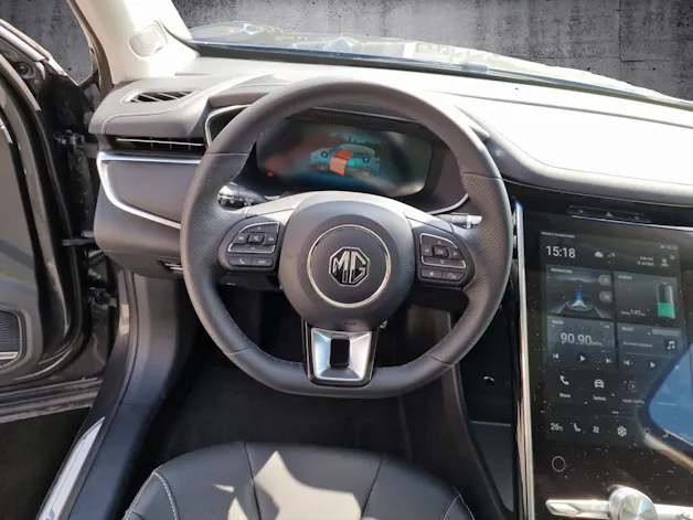 MG Marvel R Performace 70kWh