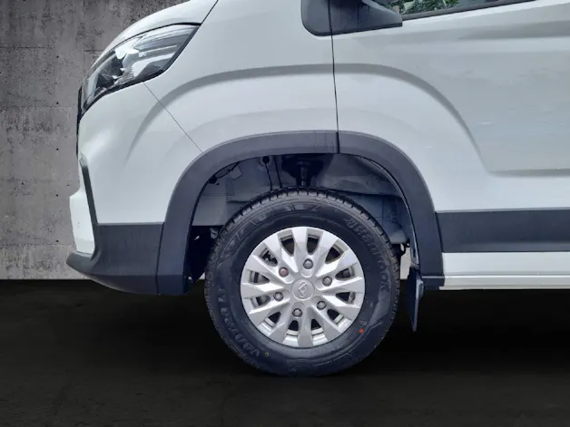 Maxus Deliver 9 Kab.-Ch. L3 2.0 TD Luxury