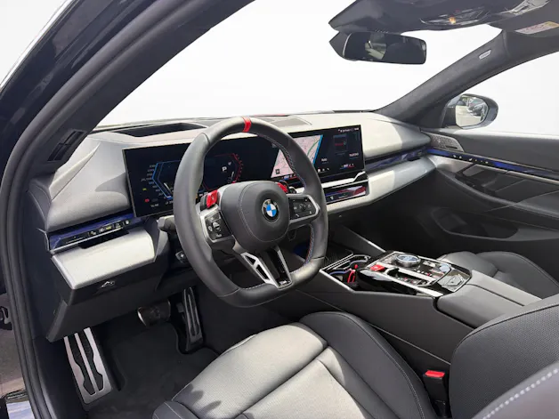 BMW M5 xDrive Touring