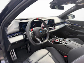 https://vehicle.imgix.net/4363748/37ba9aa1-2768-410e-b8ae-20c7b9240100.jpg