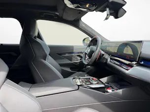 BMW M5 xDrive Touring