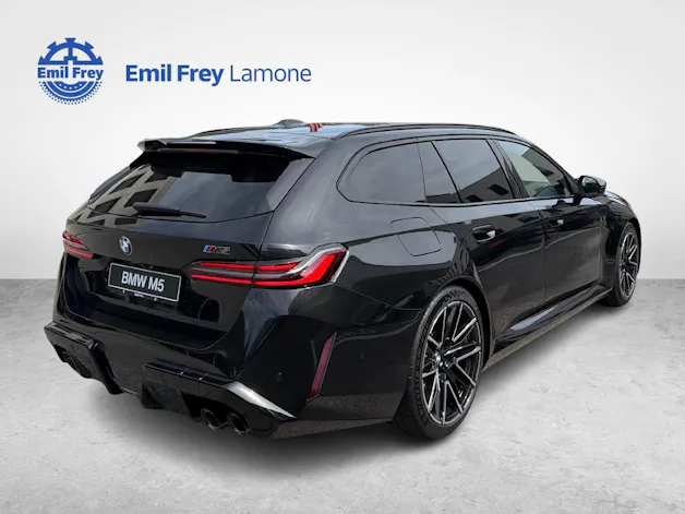 BMW M5 xDrive Touring