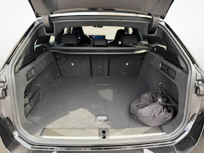 https://vehicle.imgix.net/4363748/f77549af-364b-493f-8f34-c1326c25fca4.jpg