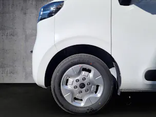 Maxus eDeliver 5 Kaw. E-Motor 64kWh
