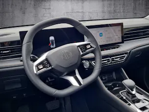 MG HS 1.5 Hybrid Luxury