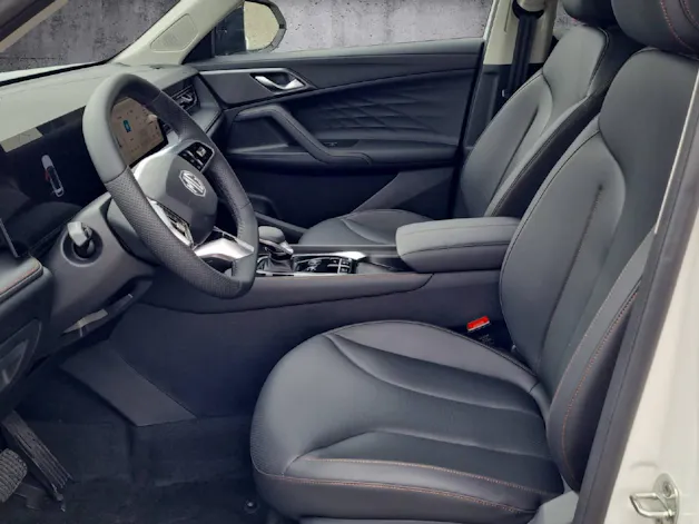 MG HS 1.5 Hybrid Luxury