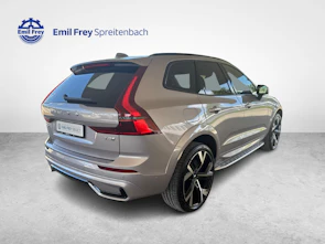Fahrzeugbild VOLVO XC60 2.0 T8 TE Ultra Dark eAWD / ab 3,99% Leasing bei Abschluss einer Protect Autoversicherung