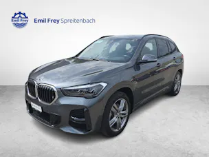BMW X1 18d xDrive / ab 3,99% Leasing bei Abschluss einer Protect Autoversicherung