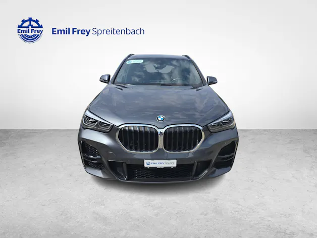 BMW X1 18d xDrive / ab 3,99% Leasing bei Abschluss einer Protect Autoversicherung