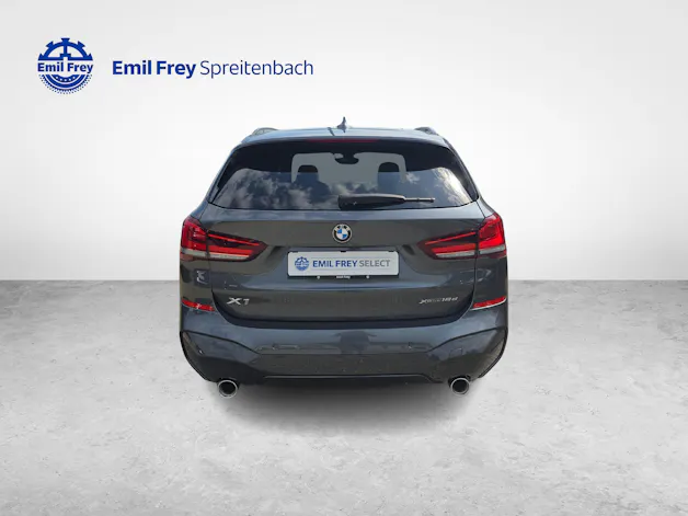 BMW X1 18d xDrive / ab 3,99% Leasing bei Abschluss einer Protect Autoversicherung