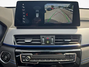 https://vehicle.imgix.net/4363813/d40e2cdc-65b6-4c9c-8b1e-39da02e45766.jpg