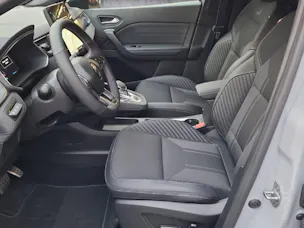 Renault Captur esprit Alpine full hybrid E-Tech 145