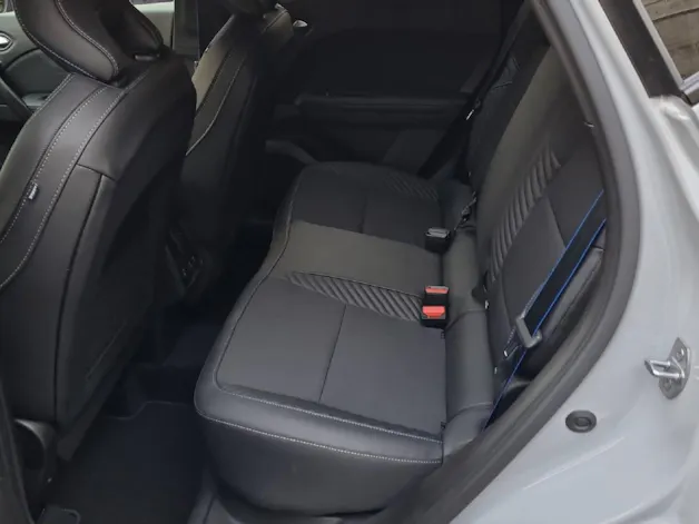 Renault Captur esprit Alpine full hybrid E-Tech 145