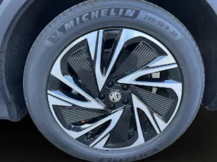 MG S6 EV 77 kWh Luxury 4WD