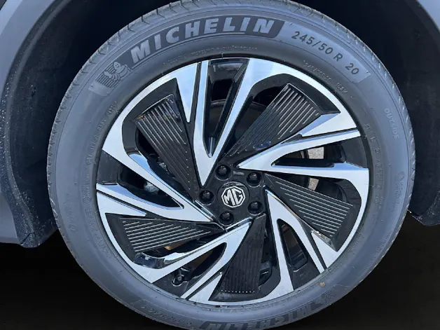 MG S6 EV 77 kWh Luxury 4WD