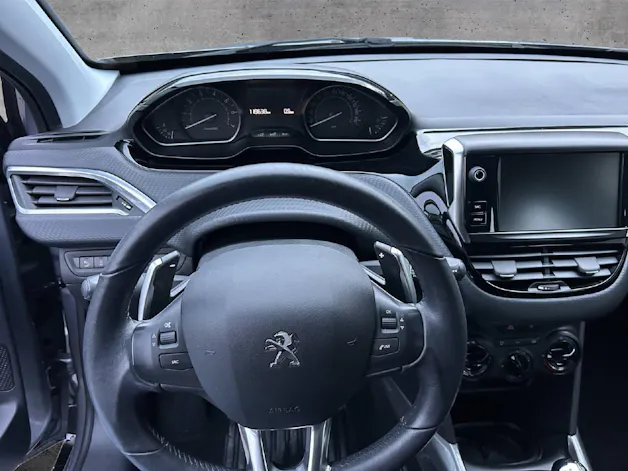 Peugeot 2008 1.2 PureTech Active EGS S/S