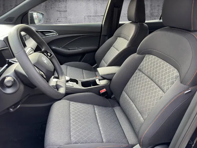 MG 3 1.5 Hybrid Luxury