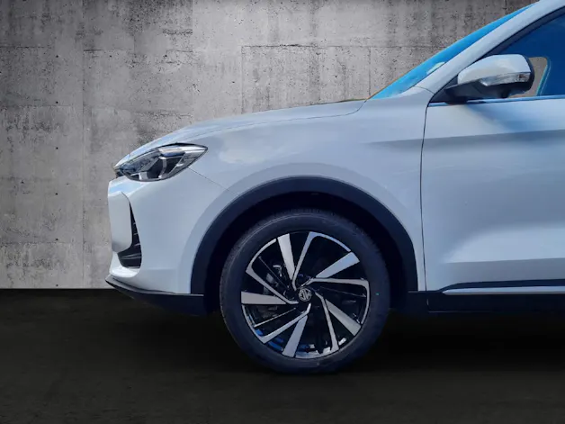 MG ZS 1.5 Hybrid+ Luxury