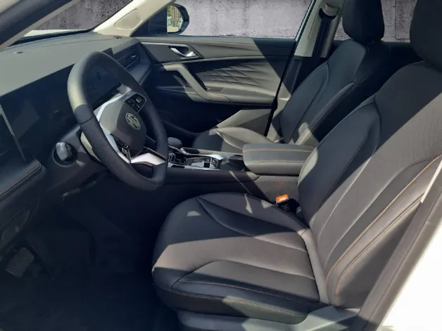 MG HS 1.5 PHEV Luxury