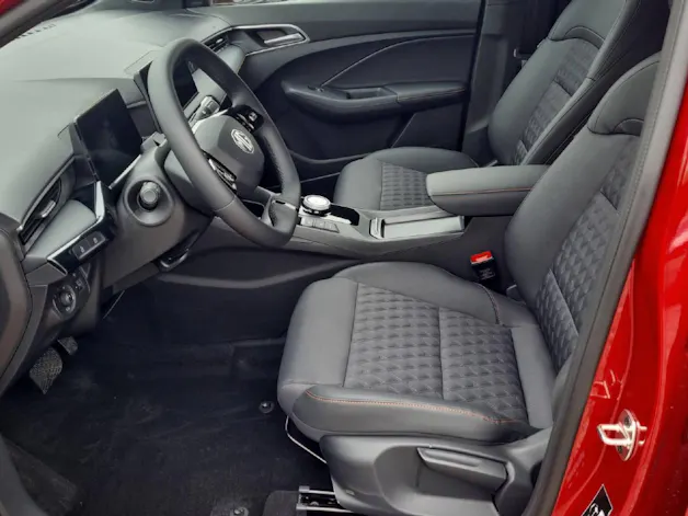 MG 3 1.5 Hybrid Luxury