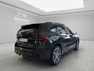 BMW X1 23i xDrive paddles