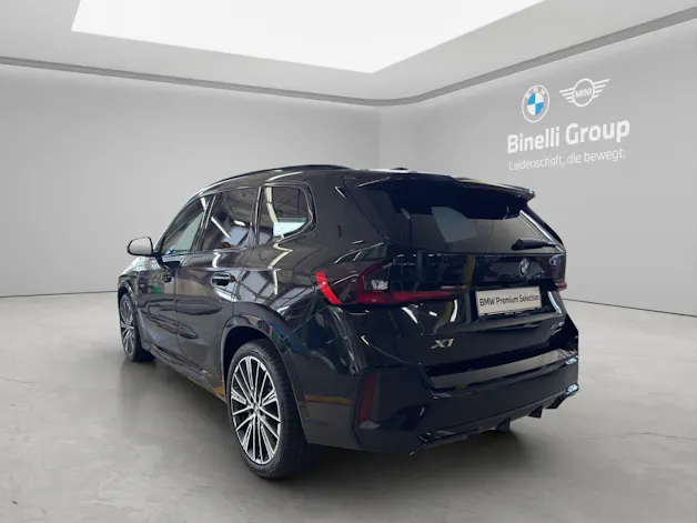 BMW X1 23i xDrive paddles