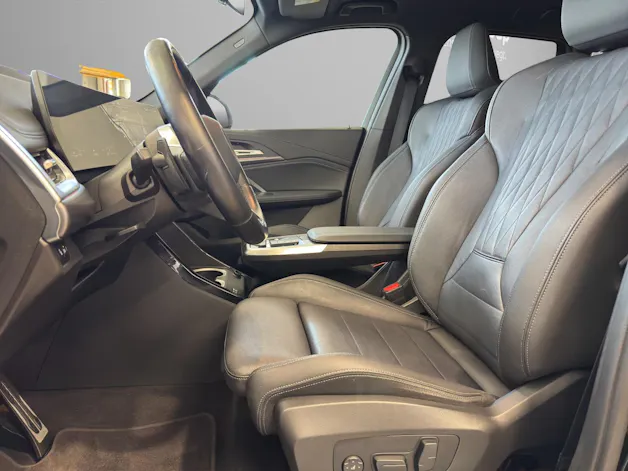 BMW X1 23i xDrive paddles