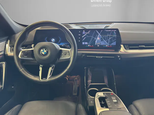 BMW X1 23i xDrive paddles