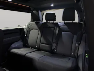 Land Rover Defender 90 3.0 D I6 250 X-Dynamic SE