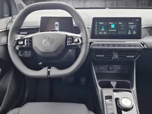 MG 3 1.5 Hybrid Luxury
