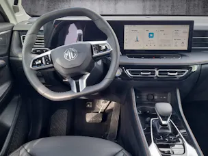 MG HS 1.5 Hybrid Luxury