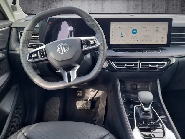 MG HS 1.5 Hybrid Luxury