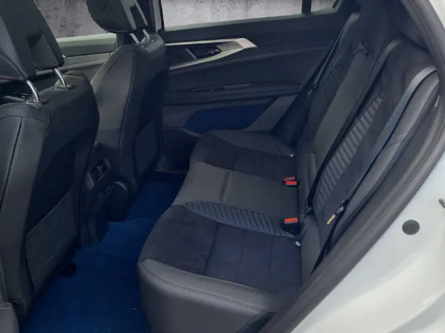 Renault Rafale Atelier Alpine hyper hybrid E-Tech 4x4