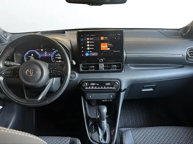 Toyota Yaris 1.5 VVT-i HSD Premium