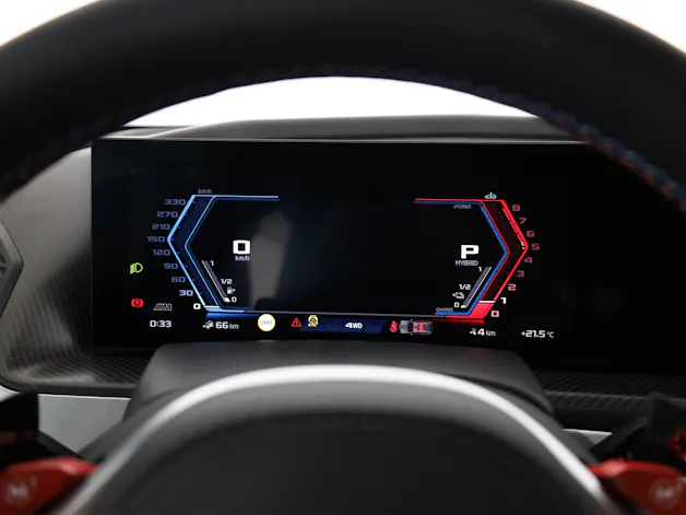 BMW XM 50e Plug-in Hybrid