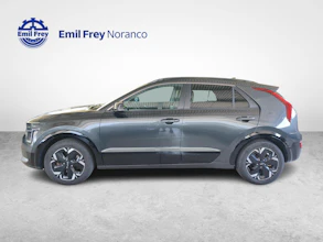 https://vehicle.imgix.net/4364000/afc177e2-f816-406b-b2d7-5ef258e99d4b.jpg