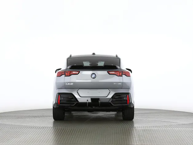BMW iX2 20 eDrive