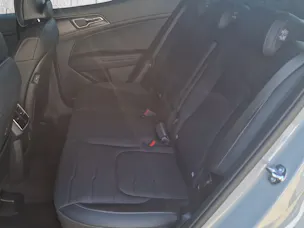 Kia Sportage 1.6 T-GDi Hybrid Power Edition