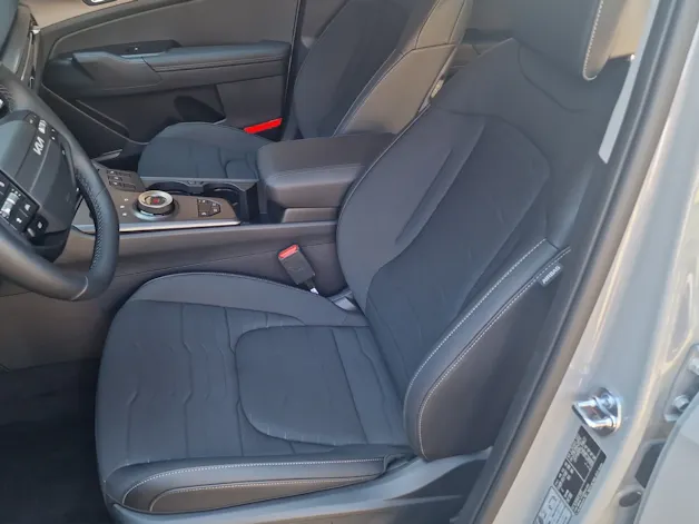 Kia Sportage 1.6 T-GDi Hybrid Power Edition