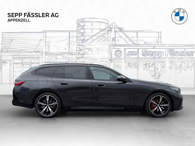 BMW 550e xDrive Touring