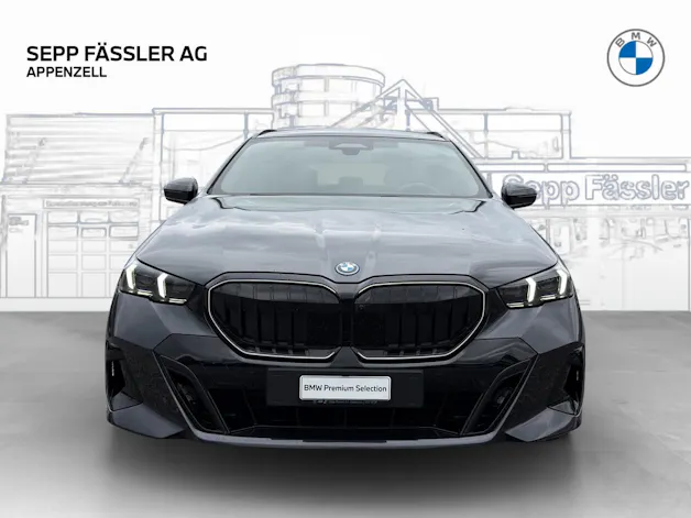 BMW 550e xDrive Touring